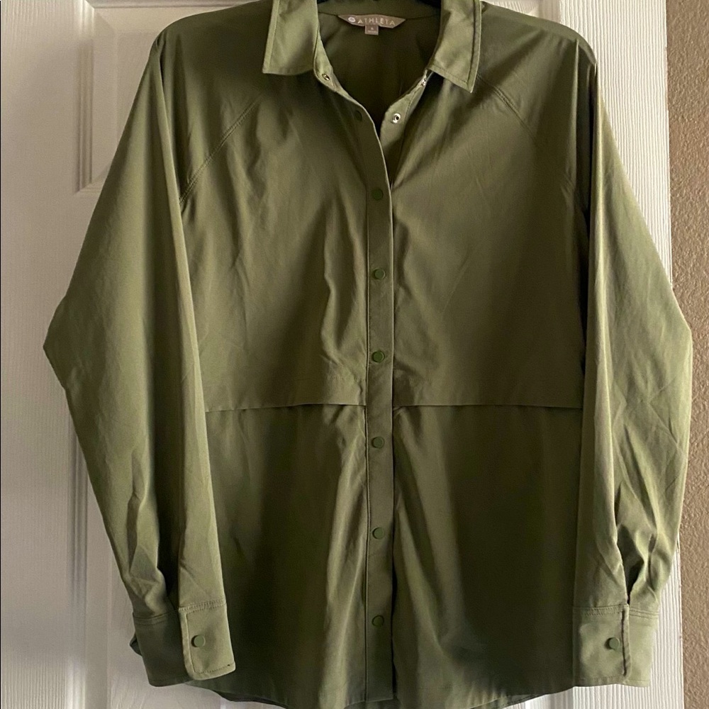 NWOT Athleta blouse.